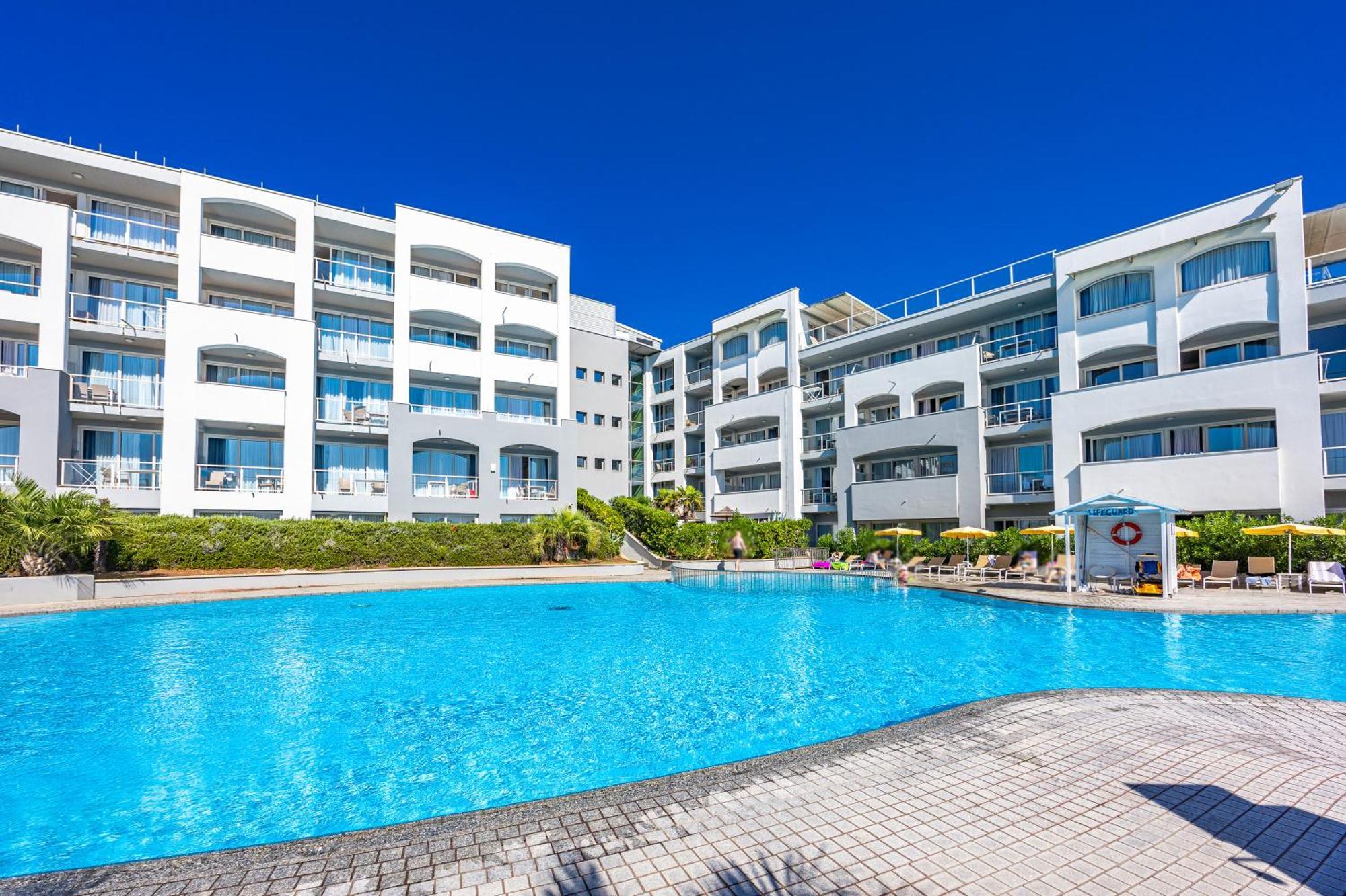 Family Resort Del Mar Banjole Exterior photo